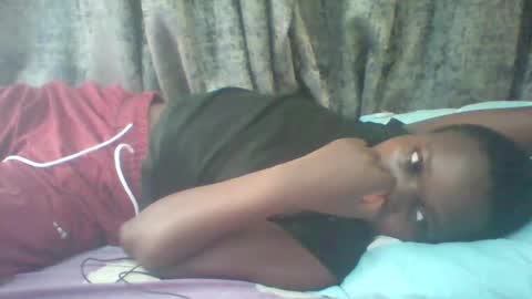 christine online show from 11/12/25, 07:31