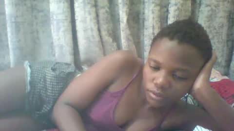 christine online show from 11/19/25, 07:52