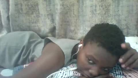 Snapshot of tina2030_1 chatting on 05/14/26, 10:44 tee online show from 05/14/26, 10:44