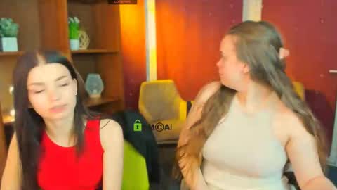 tina_golden1 online show from 03/17/26, 12:41