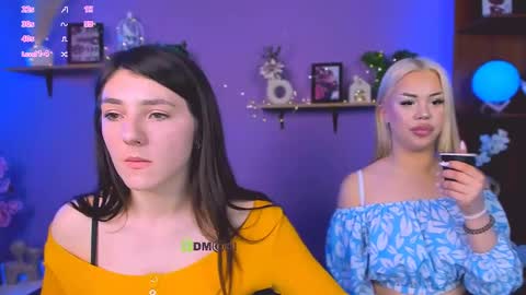 tina_golden1 online show from 04/02/26, 03:31