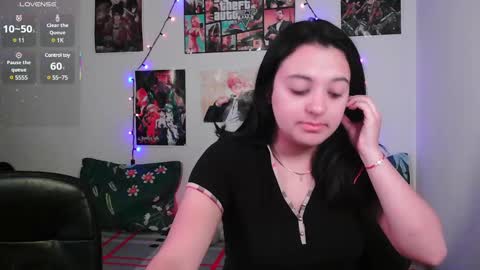 Snapshot of tina_n_charlie chatting on 01/24/25, 11:59 Tina N Charlie online show from 01/24/25, 11:59