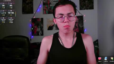 Snapshot of tina_n_charlie chatting on 01/31/25, 12:18 Tina N Charlie online show from 01/31/25, 12:18