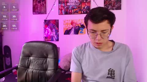 Snapshot of tina_n_charlie chatting on 02/08/25, 05:18 Tina N Charlie online show from 02/08/25, 05:18