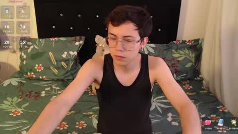 Snapshot of tina_n_charlie chatting on 02/24/25, 11:43 Tina N Charlie online show from 02/24/25, 11:43