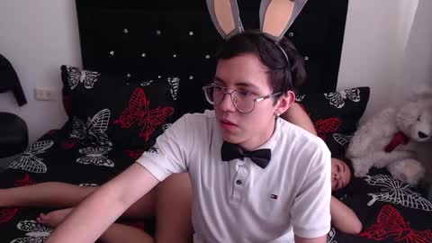 Snapshot of tina_n_charlie chatting on 03/03/25, 06:01 Tina N Charlie online show from 03/03/25, 06:01