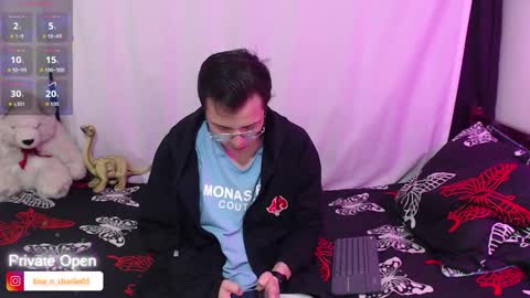 Snapshot of tina_n_charlie chatting on 09/30/25, 10:42 Tina N Charlie online show from 09/30/25, 10:42