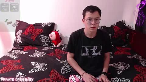 Snapshot of tina_n_charlie chatting on 10/27/25, 12:20 Tina N Charlie online show from 10/27/25, 12:20