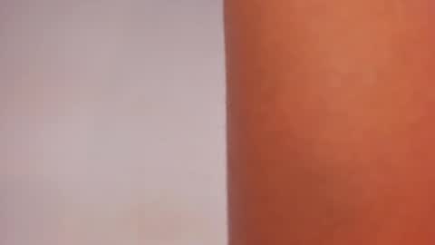 T I N A online show from 02/26/25, 08:33