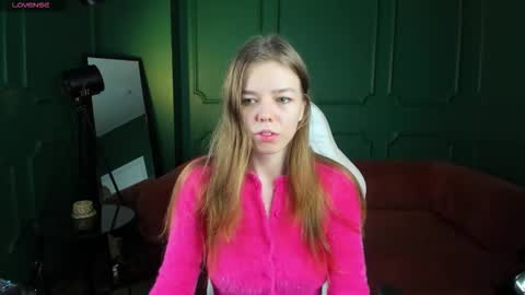 tina_tayllor__ online show from 02/01/26, 06:06