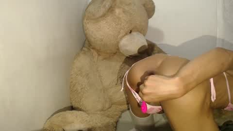 tinaa_williams online show from 03/12/25, 07:49