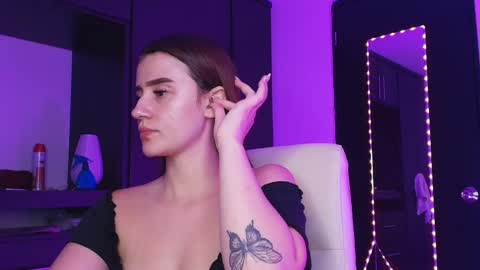 Tina  online show from 04/04/26, 01:37