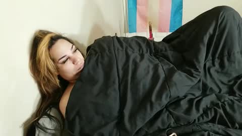 Tina Blow online show from 12/01/25, 08:41