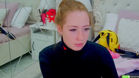 Tina online show from 10/07/25, 04:09