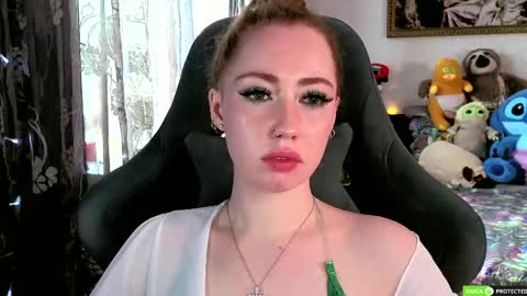 Snapshot of tinabrook chatting on 04/29/26, 05:22 Tina online show from 04/29/26, 05:22