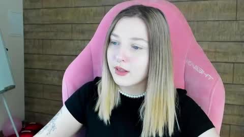 TinaBurton online show from 04/22/26, 04:30