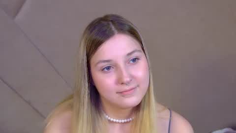 Snapshot of tinaburton chatting on 07/08/26, 04:33 TinaBurton online show from 07/08/26, 04:33
