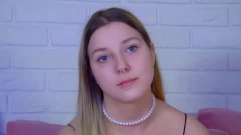 Snapshot of tinaburton chatting on 07/12/26, 04:42 TinaBurton online show from 07/12/26, 04:42