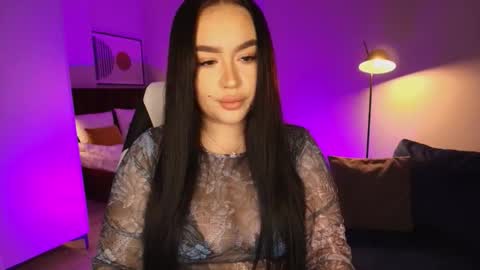 hi im curvy babyface girlie Tina online show from 02/18/26, 08:21