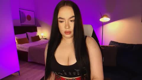 hi im curvy babyface girlie Tina online show from 02/25/26, 08:02