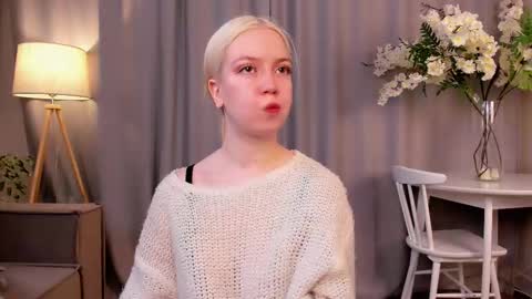 Annie online show from 11/04/25, 10:53