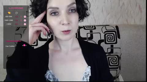 Tina online show from 03/08/25, 10:11