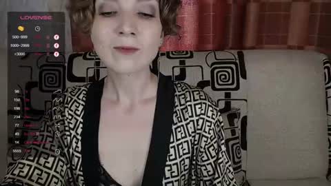 Snapshot of tinawincee chatting on 07/03/26, 05:58 Tina online show from 07/03/26, 05:58