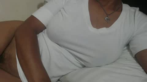 Snapshot of tinaxxxpetite chatting on 07/17/26, 04:45 Tina online show from 07/17/26, 04:45