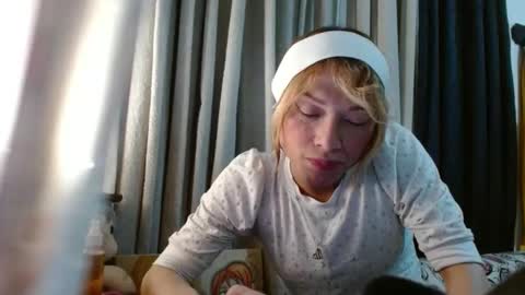 tini_mix206927 online show from 03/27/26, 11:26