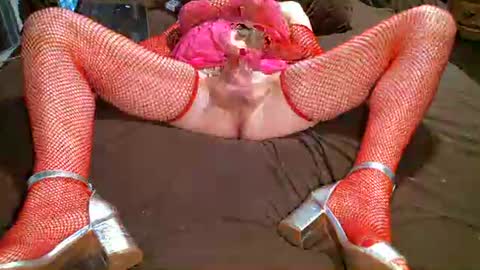 Snapshot of tinnavogler chatting on 01/29/25, 10:32 tinnavogler online show from 01/29/25, 10:32