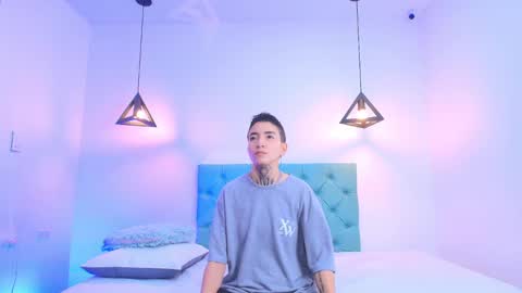 TINNY AND CANDY online show from 02/05/25, 01:11