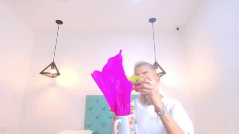 TINNY AND CANDY online show from 03/09/25, 01:59