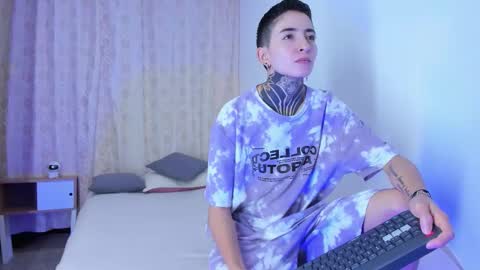 TINNY AND CANDY online show from 11/08/25, 12:16