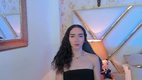 Thomm  Independent Model online show from 08/08/26, 12:24
