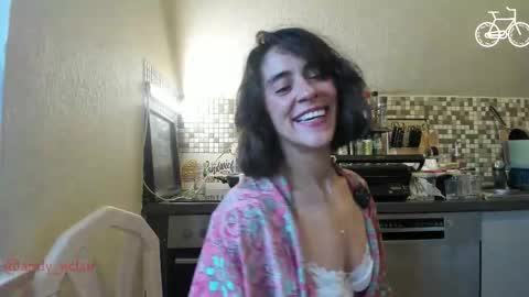 Tiny online show from 03/11/26, 02:01