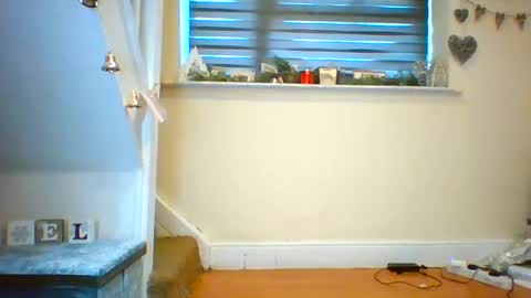 Snapshot of tinyasian911718 chatting on 12/18/24, 01:34 Tinyasian911718 sweetinyasian instagram online show from 12/18/24, 01:34