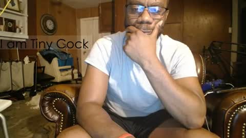 Snapshot of tinycock_1979 chatting on 06/17/26, 07:44 tinycock_1979 online show from 06/17/26, 07:44