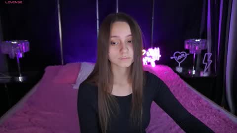 Snapshot of tinynataliee chatting on 12/02/25, 03:51 tinynataliee online show from 12/02/25, 03:51