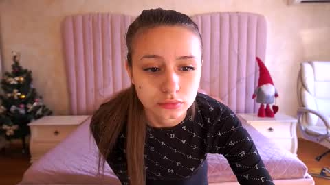 Snapshot of tinynataliee chatting on 01/16/26, 07:45 tinynataliee online show from 01/16/26, 07:45