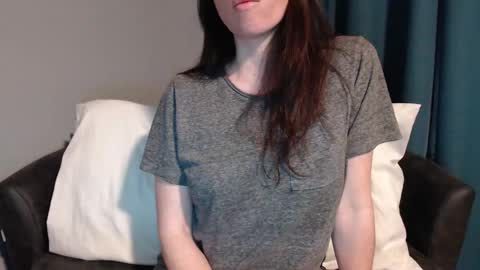 TinyyTina online show from 01/12/25, 08:46