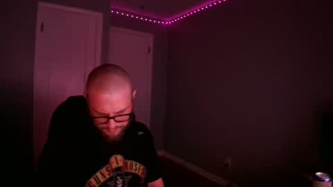 Snapshot of tippertonight chatting on 12/10/24, 04:56 tippertonight online show from 12/10/24, 04:56