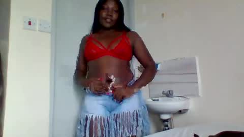 Snapshot of tipsynsassy chatting on 06/23/26, 06:55 tipsynsassy online show from 06/23/26, 06:55