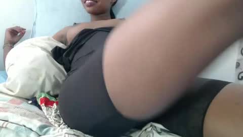 Amore online show from 03/11/25, 01:56