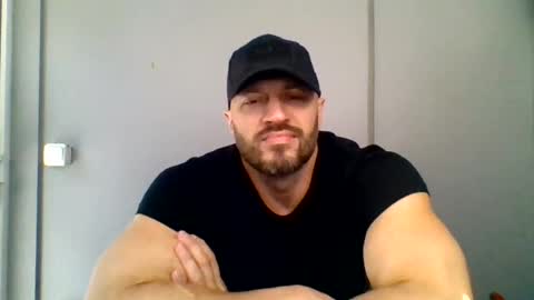 Snapshot of titan_heart chatting on 07/17/26, 10:11 titan_heart online show from 07/17/26, 10:11
