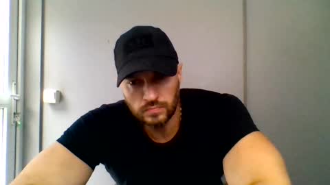 Snapshot of titan_heart chatting on 07/28/26, 10:10 titan_heart online show from 07/28/26, 10:10