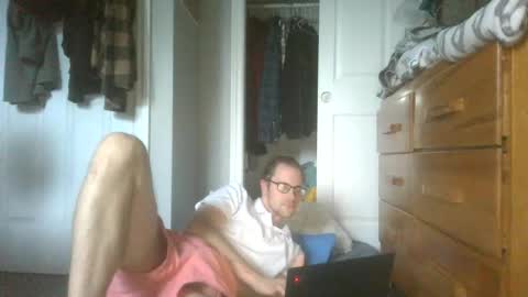 Snapshot of titlovercums chatting on 06/18/26, 10:09 titlovercums online show from 06/18/26, 10:09