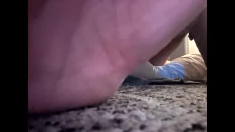 tj526316275 online show from 04/28/26, 09:14