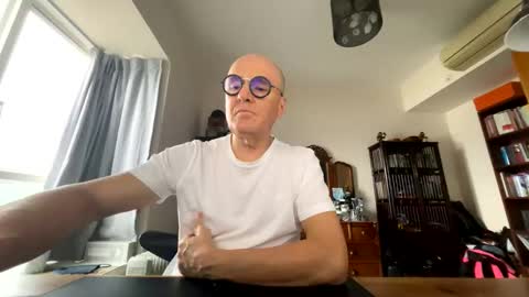 TKSnoopy online show from 03/29/26, 08:03