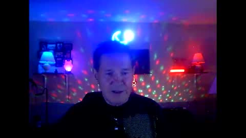 Snapshot of tkthedj chatting on 04/25/26, 01:30 TK online show from 04/25/26, 01:30