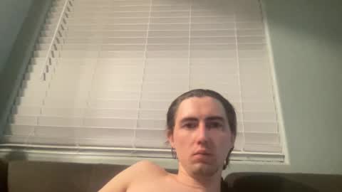 tlayne410 online show from 02/25/25, 07:52